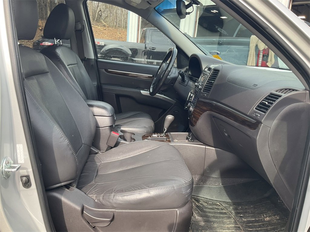 Used 2011 Hyundai Santa Fe Limited image 12
