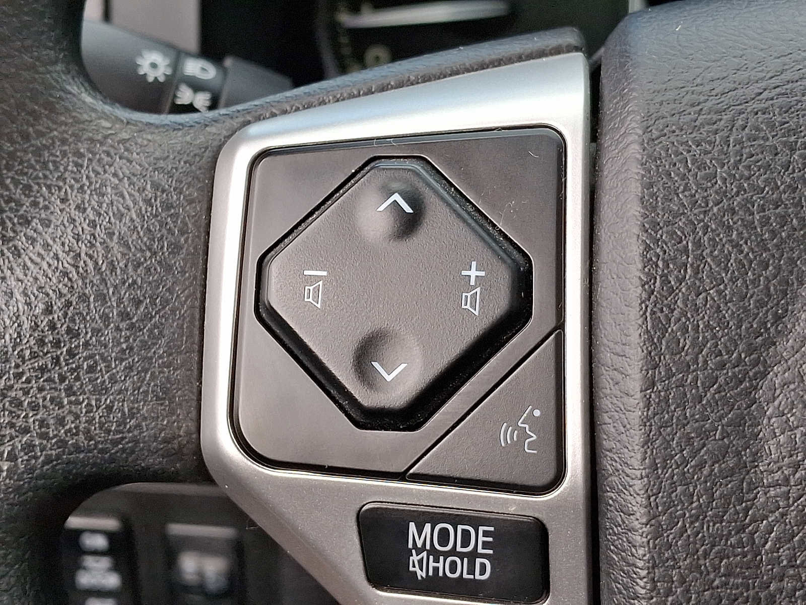 Used 2021 Toyota Tundra SR5 w/ SX Package image 17