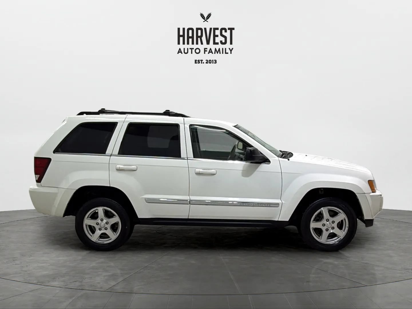 Used 2005 Jeep Grand Cherokee Limited AWD/4WD image 8