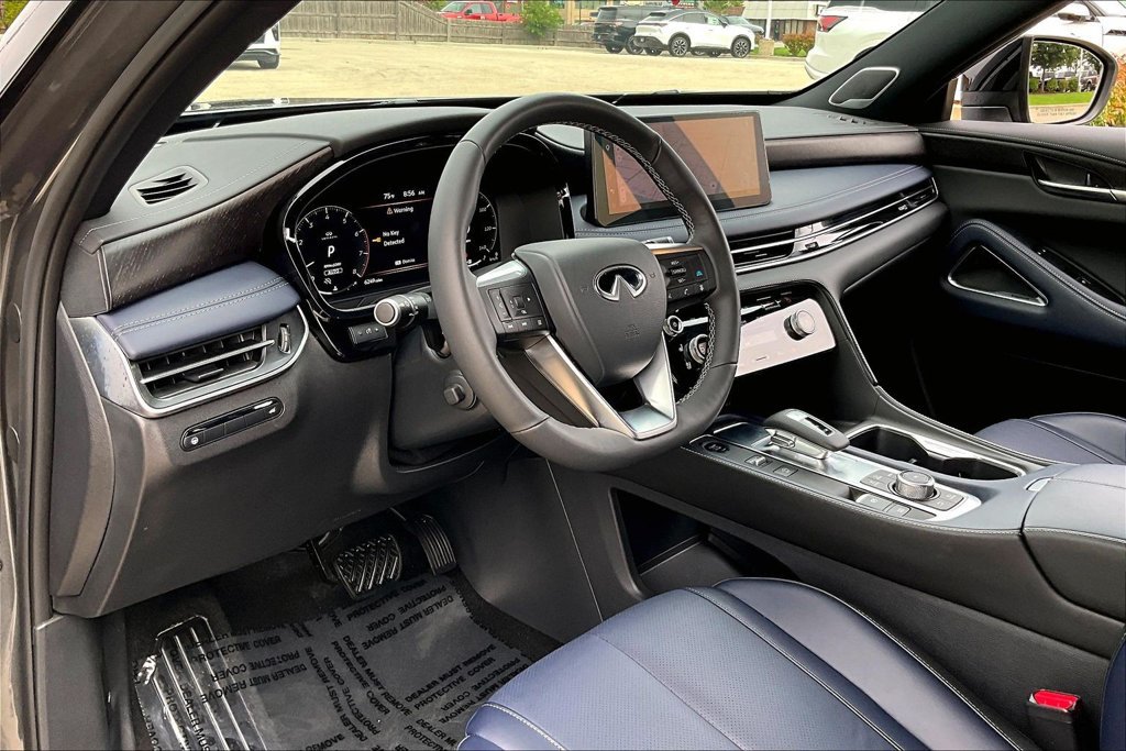 Certified 2026 INFINITI QX60 Sport w/ Dark Cargo Package AWD/4WD image 16