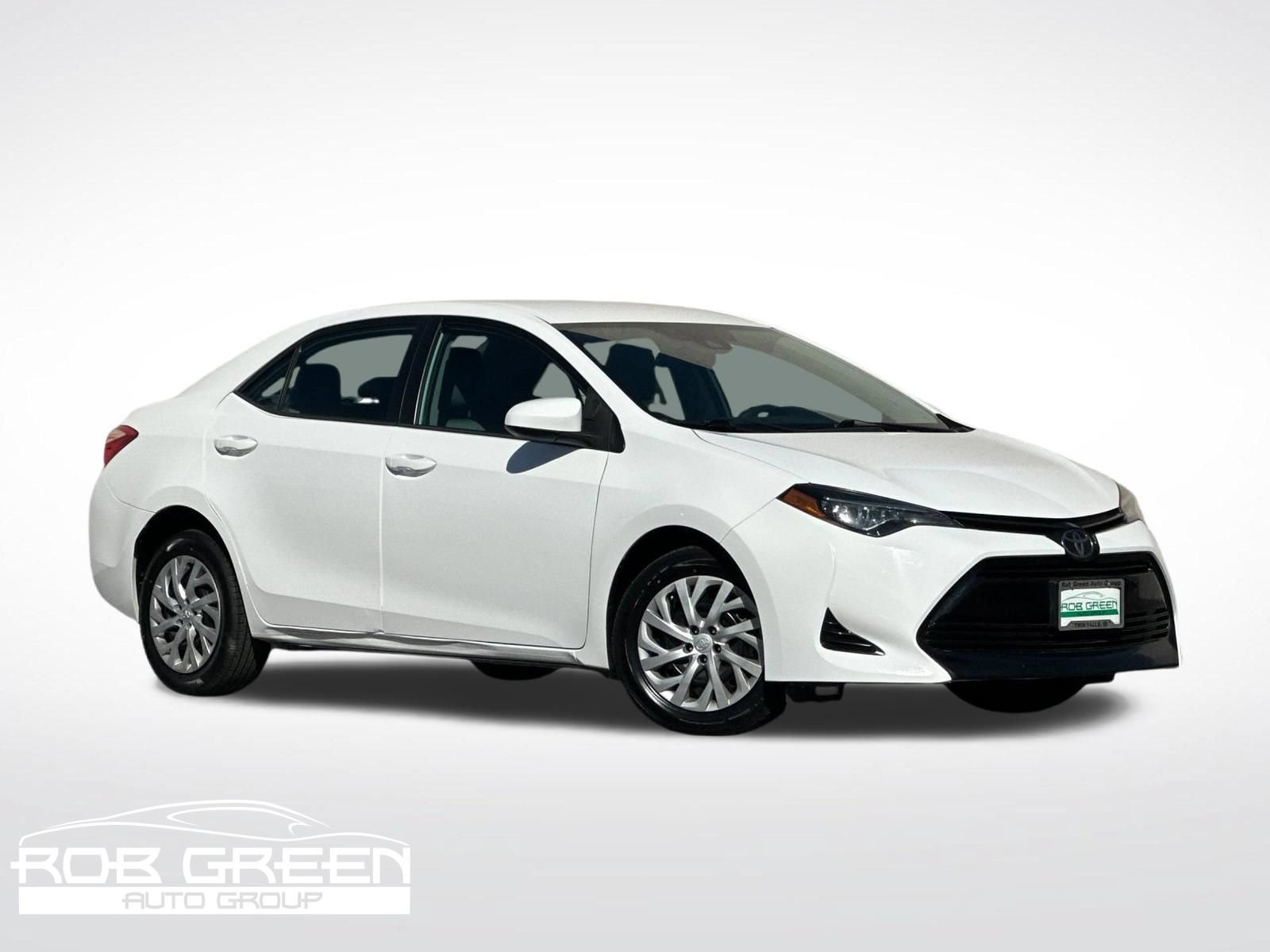 Used 2019 Toyota Corolla LE FWD image 1