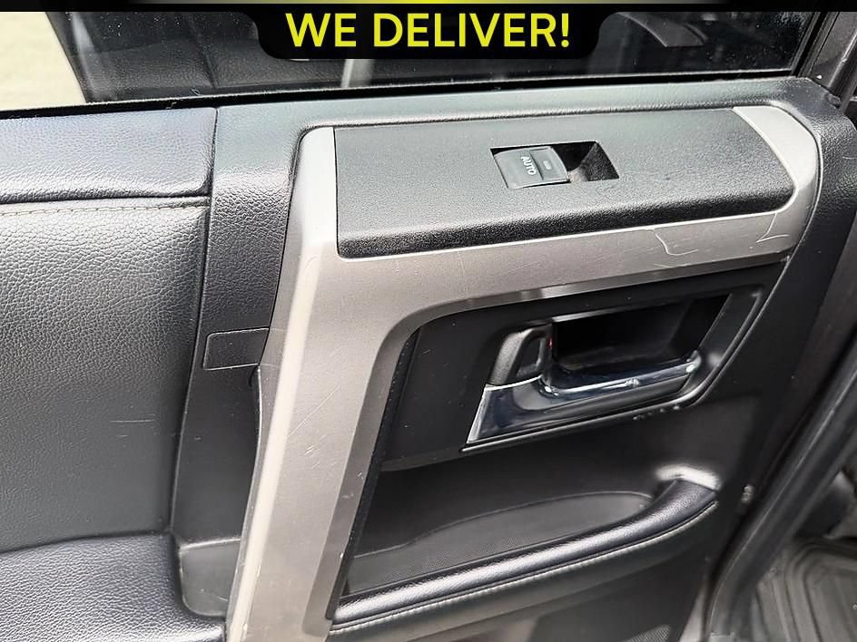 Used 2021 Toyota 4Runner SR5 AWD/4WD image 17