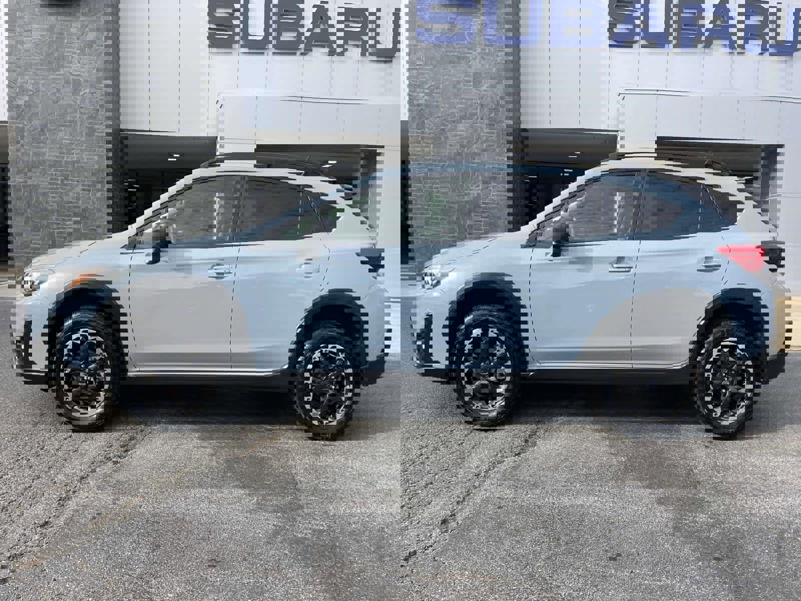 Certified 2023 Subaru Crosstrek 2.0i image 2