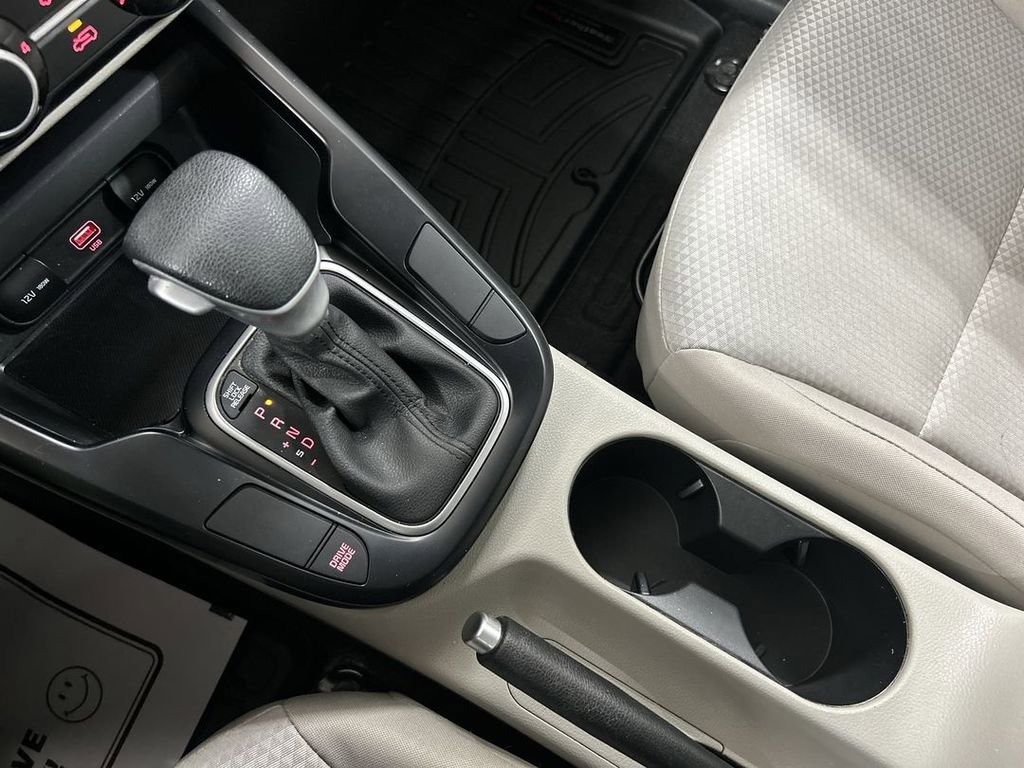 Used 2021 Kia Soul LX image 19