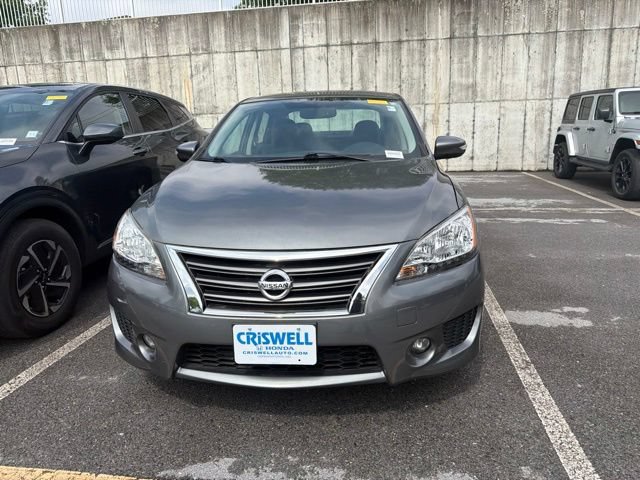 Used 2015 Nissan Sentra SR w/ SR Premium Package FWD image 2