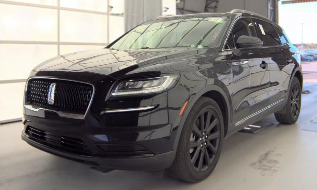 Used 2023 Lincoln Nautilus Reserve w/ Monochromatic Package