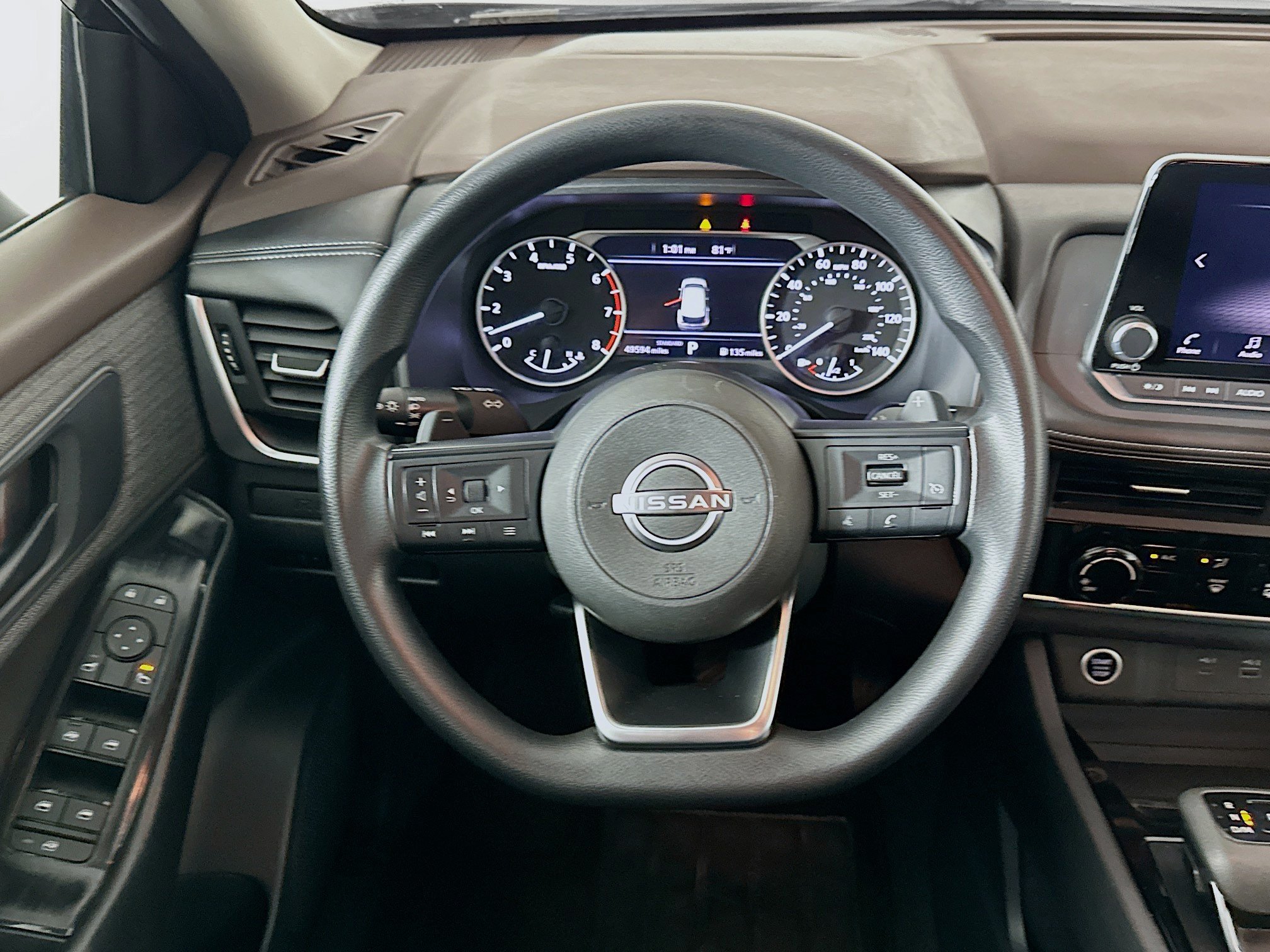 Used 2023 Nissan Rogue S FWD image 18