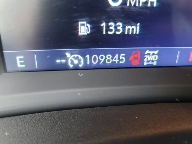 Used 2021 Chevrolet TrailBlazer ACTIV w/ Sun and Liftgate Package image 3