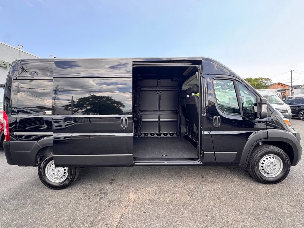 New 2026 RAM ProMaster 2500 FWD image 10
