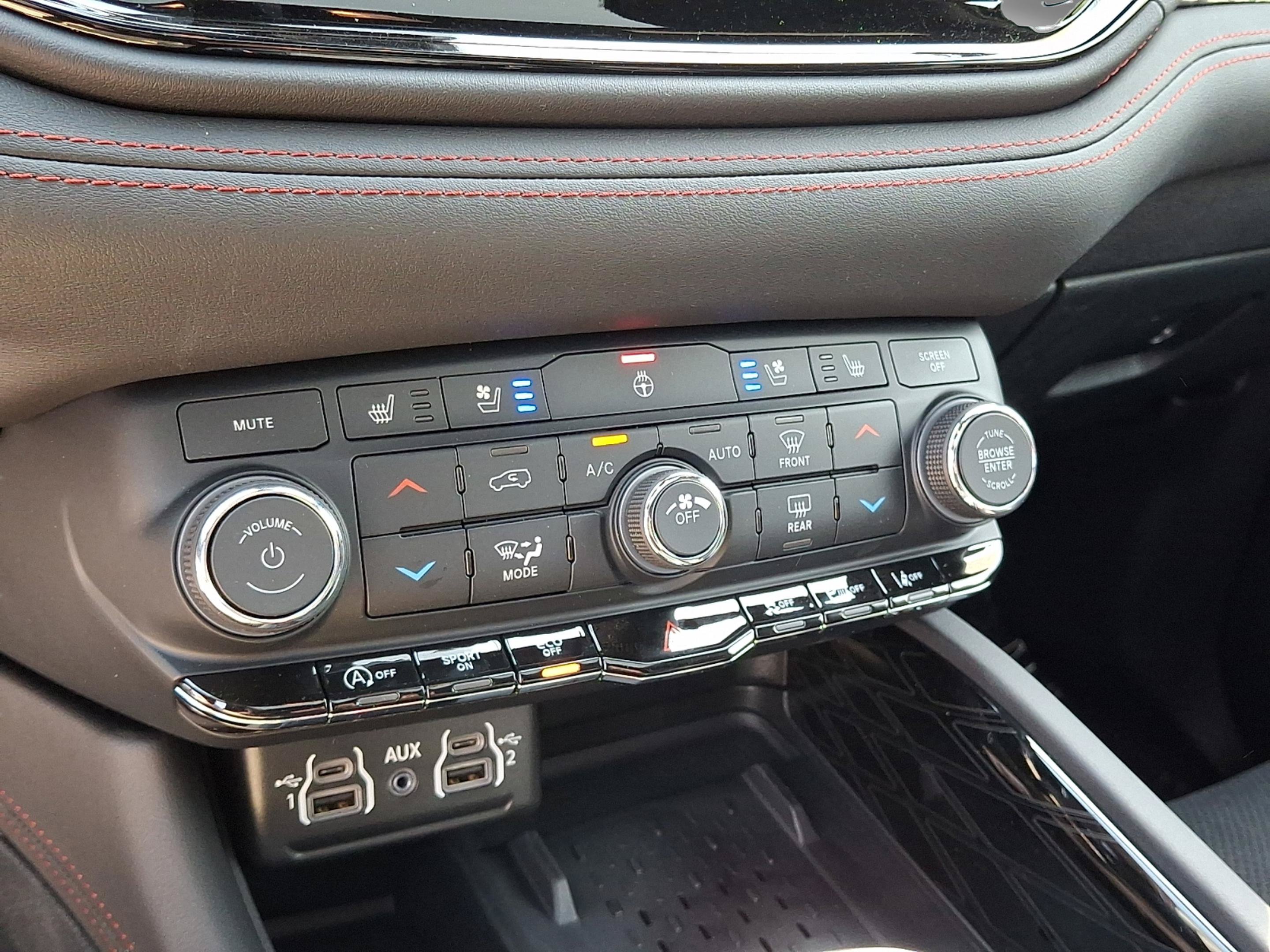 New 2026 Dodge Durango GT AWD/4WD image 11