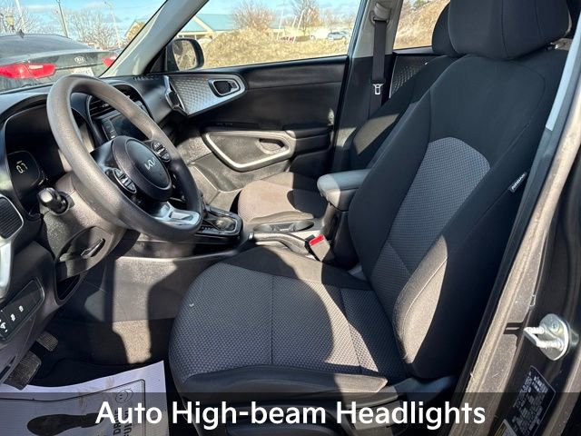 Used 2024 Kia Soul LX w/ Option Group 015 image 12