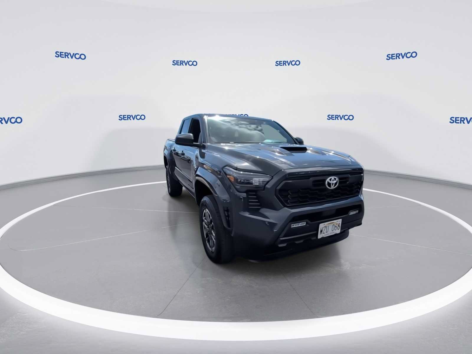 Used 2024 Toyota Tacoma TRD Sport RWD image 2