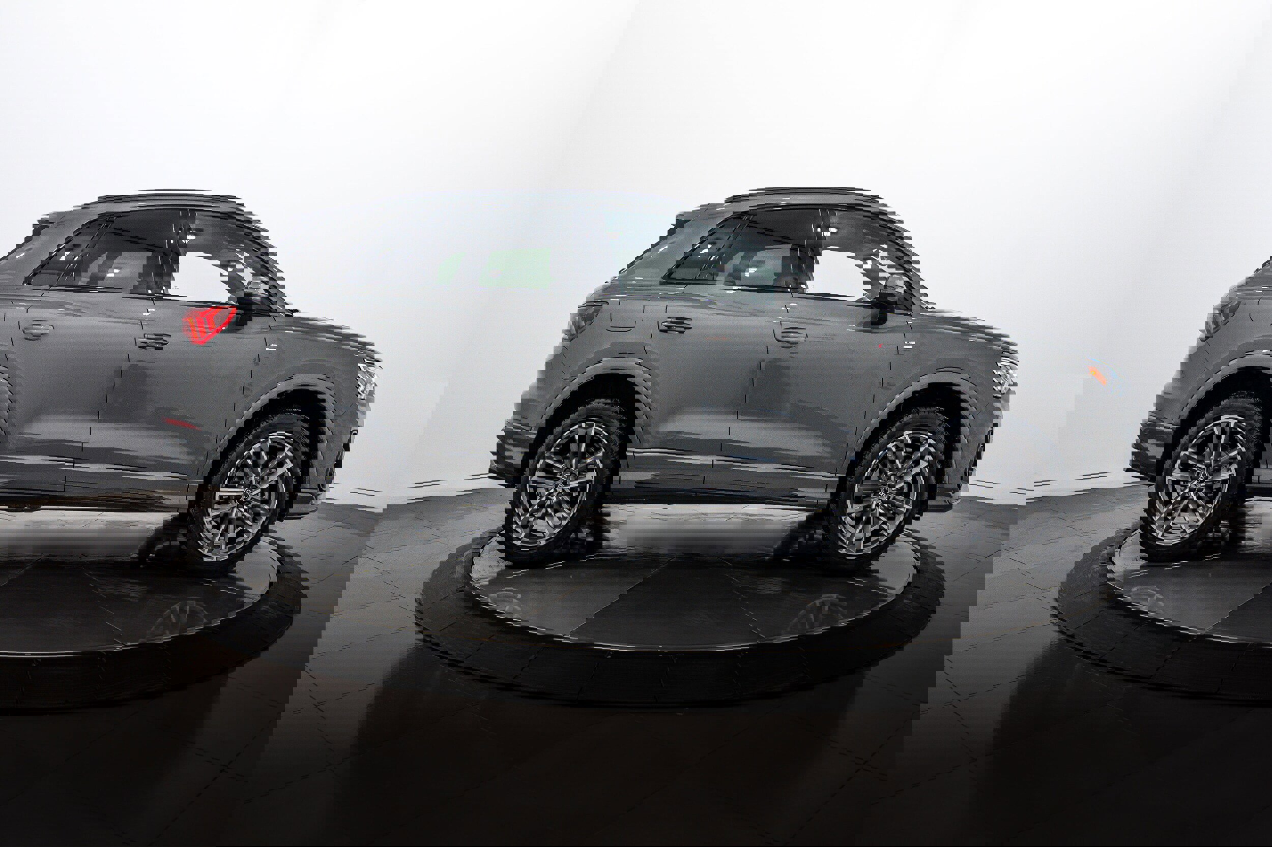 Certified 2025 Audi Q3 2.0T Premium w/ Convenience Package image 3