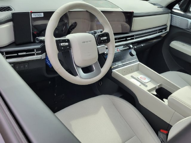 New 2026 Hyundai Santa Fe SE FWD image 5