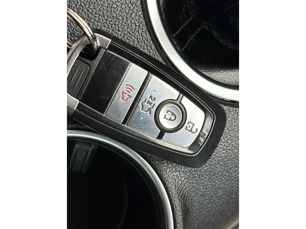 Used 2019 Ford Mustang Premium RWD image 29