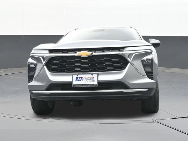 Used 2024 Chevrolet Trax LT w/ Driver Confidence Package FWD image 59
