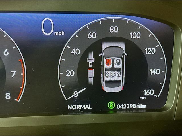 Certified 2024 Honda Civic Touring image 5