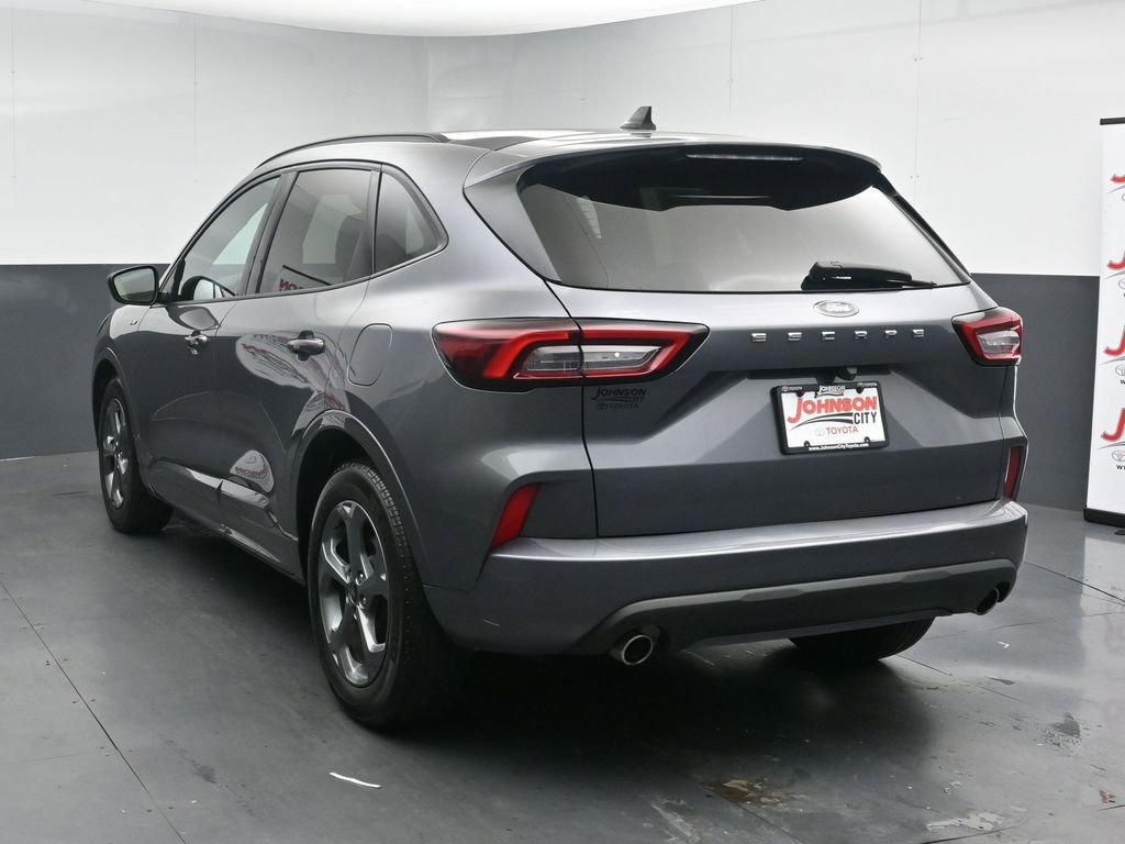 Used 2024 Ford Escape ST-Line image 6