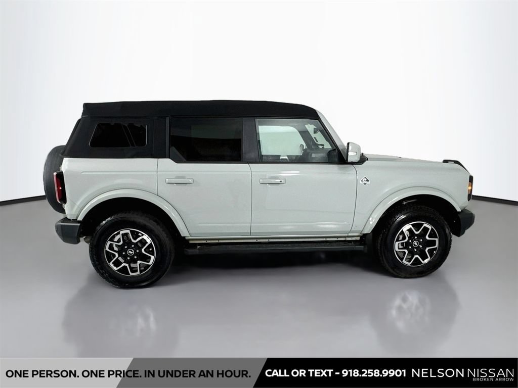 Used 2023 Ford Bronco Outer Banks AWD/4WD image 4