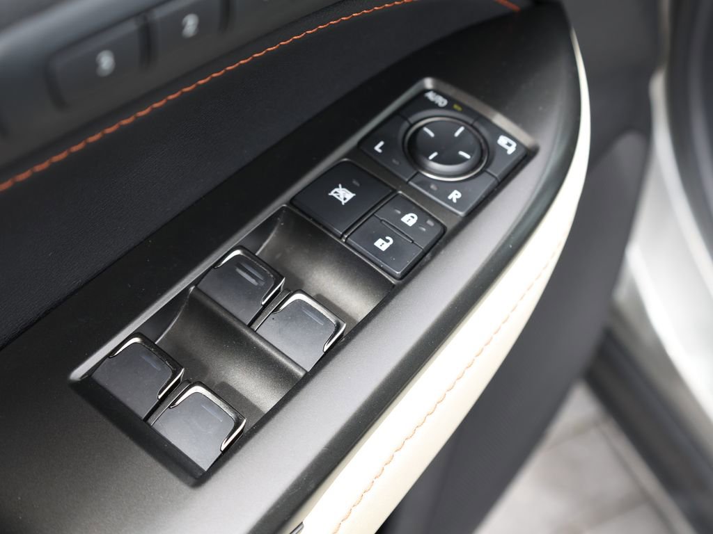 Used 2022 Lexus NX 250 FWD image 12