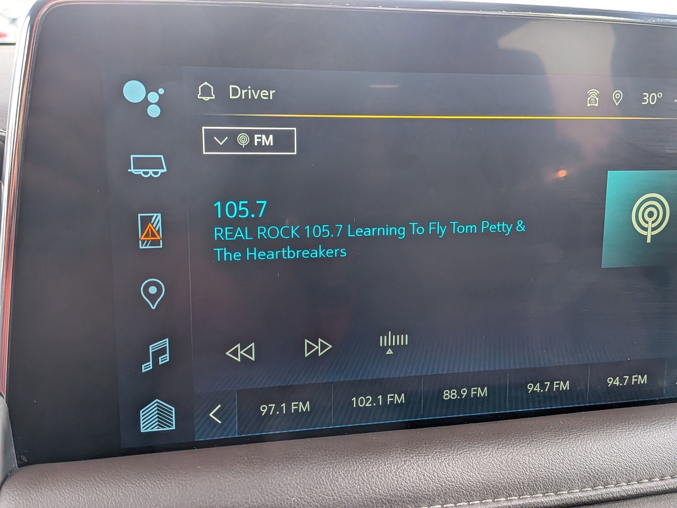 Used 2024 Chevrolet Tahoe LT image 27