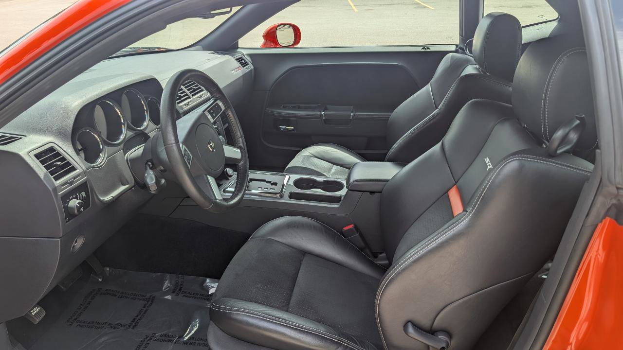 Used 2008 Dodge Challenger SRT8 RWD image 16