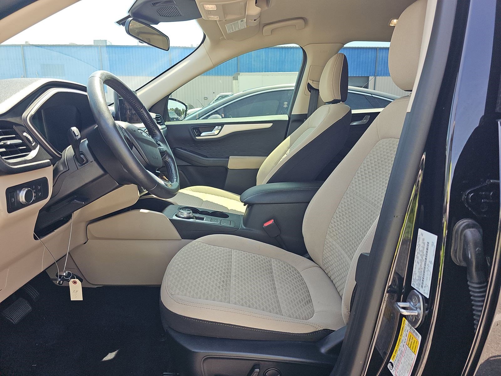 Used 2020 Ford Escape SE Sport FWD image 7