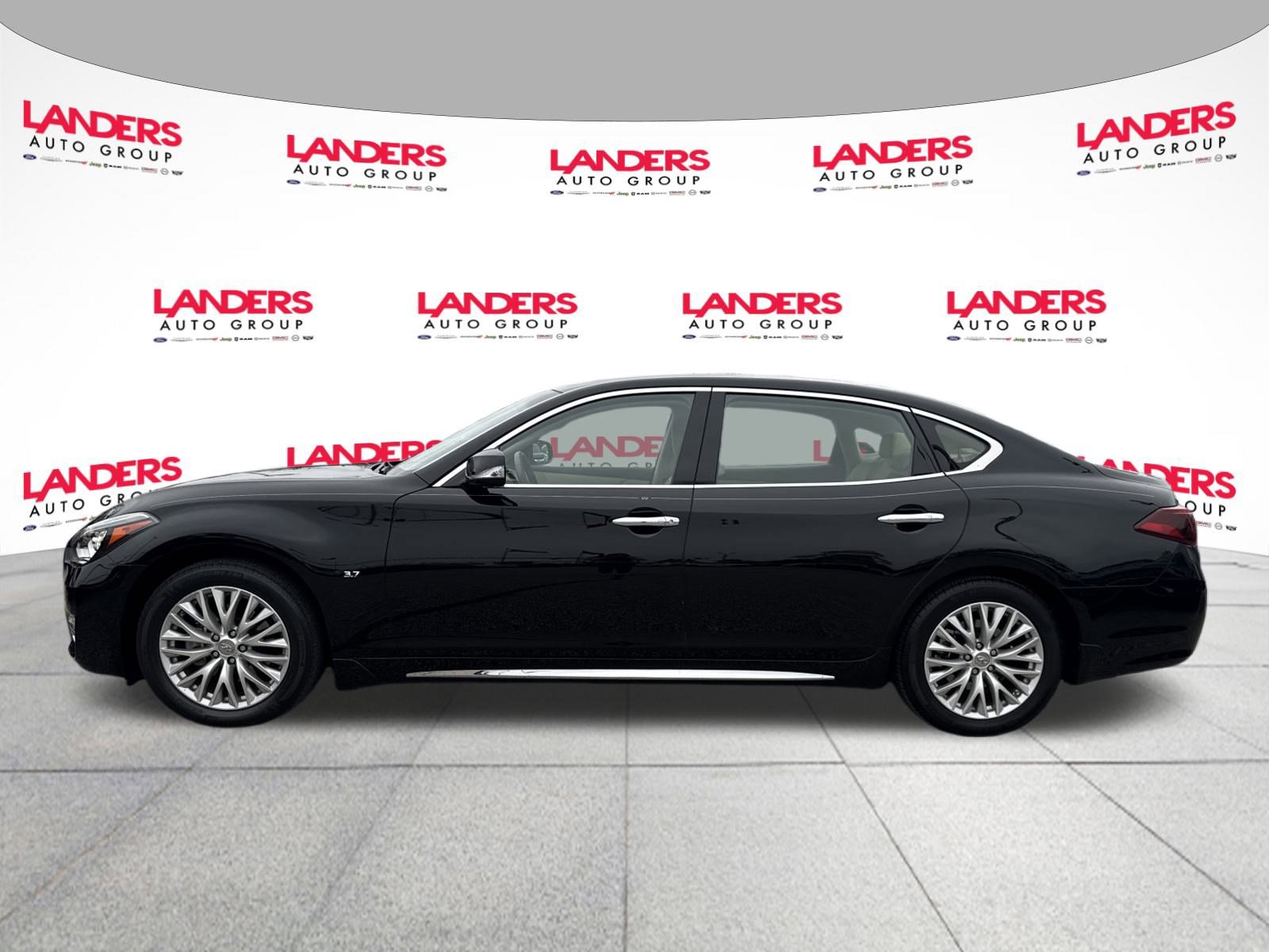 Used 2019 INFINITI Q70 L 3.7 image 6