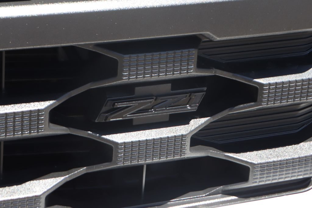 Used 2024 Chevrolet Silverado 1500 Custom Trail Boss w/ Turbomax Blackout Package AWD/4WD image 47