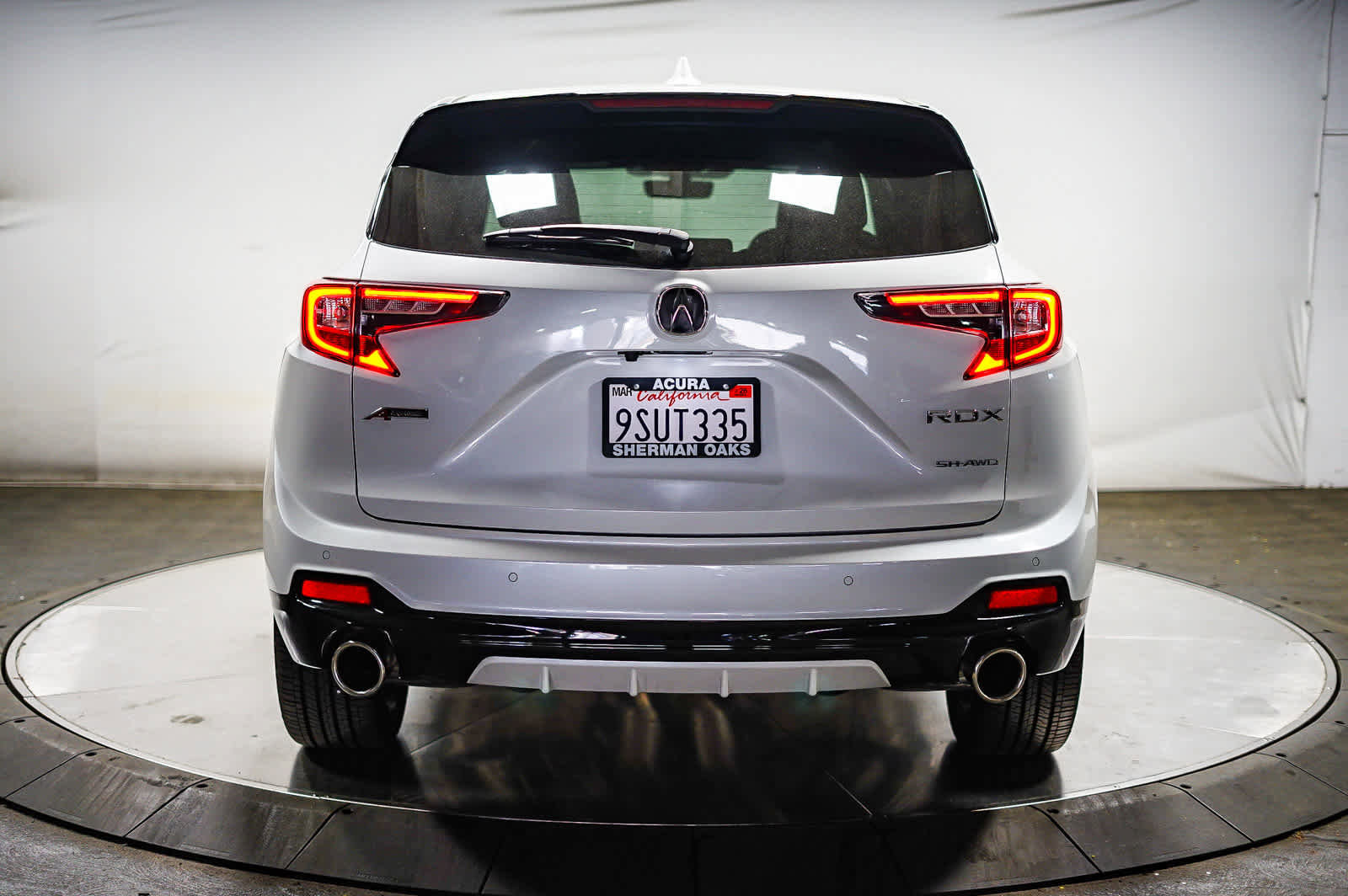 Used 2025 Acura RDX A-Spec image 8