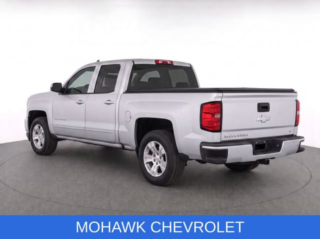 Used 2018 Chevrolet Silverado 1500 LT w/ All Star Edition AWD/4WD image 4