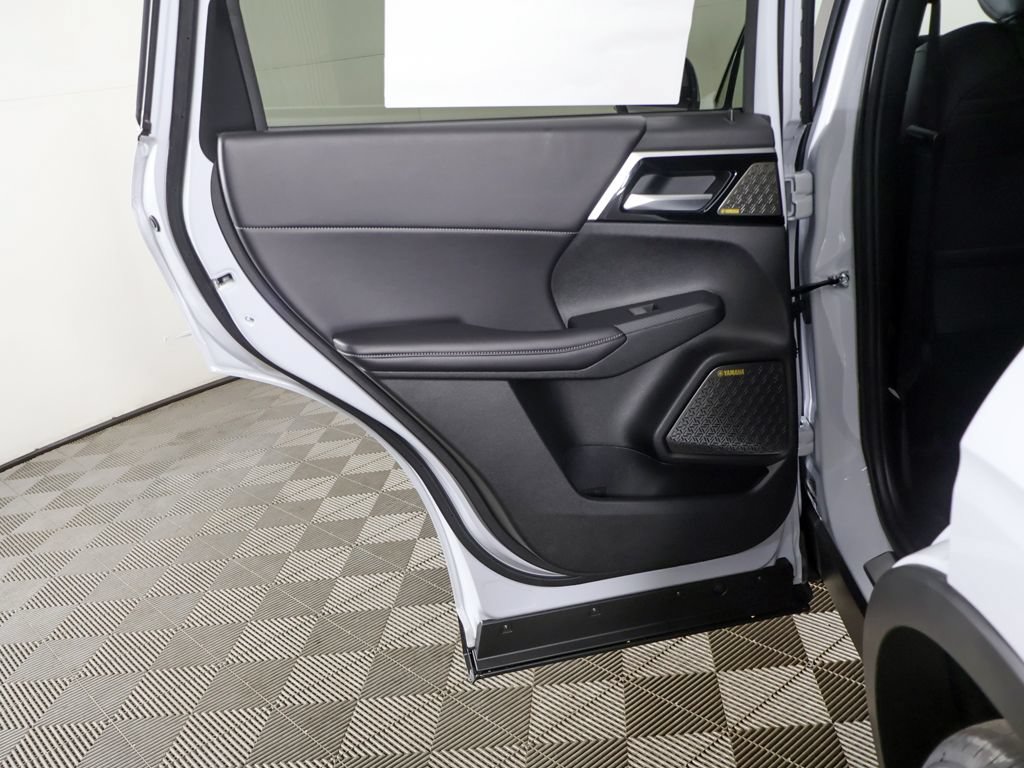 New 2026 Mitsubishi Outlander SE AWD/4WD image 27