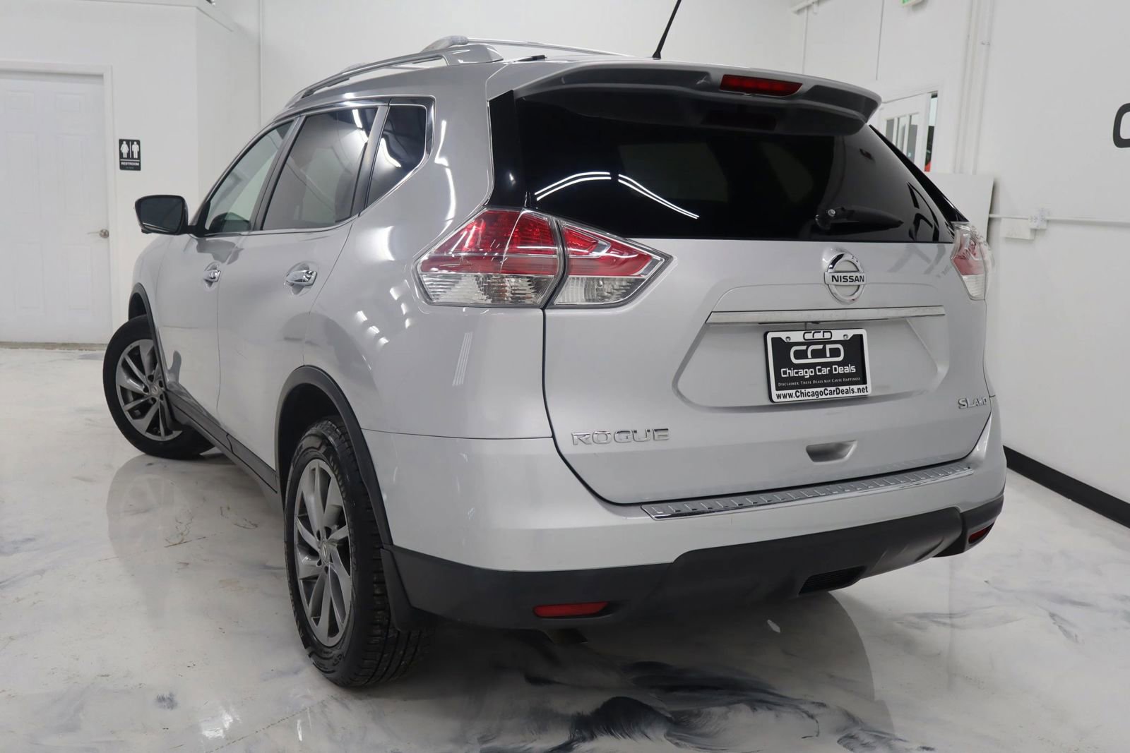 Used 2015 Nissan Rogue SL image 5