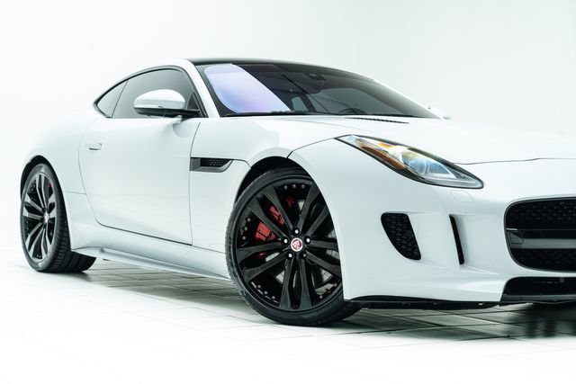 Used 2017 Jaguar F-TYPE S RWD image 3