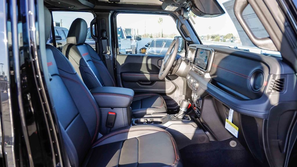 New 2026 Jeep Wrangler Unlimited Rubicon AWD/4WD image 21