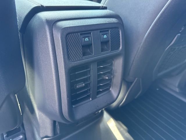 Used 2025 Ford Bronco Badlands image 24