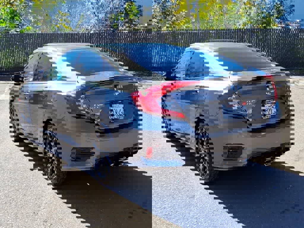 Used 2020 Honda Civic Sport image 7