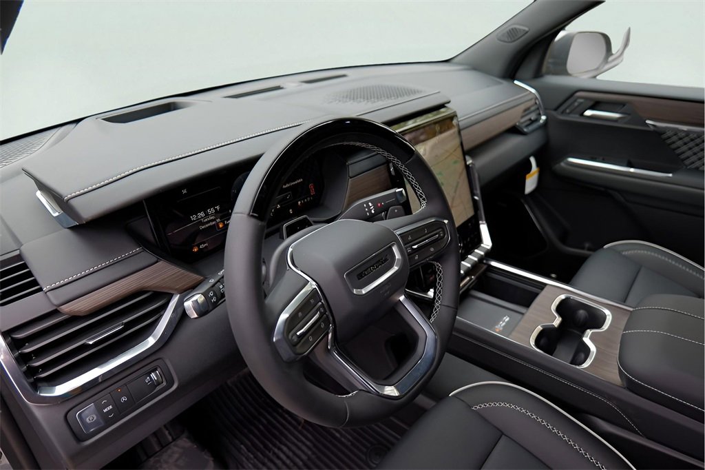 New 2026 GMC Acadia Denali w/ Super Cruise Package image 8