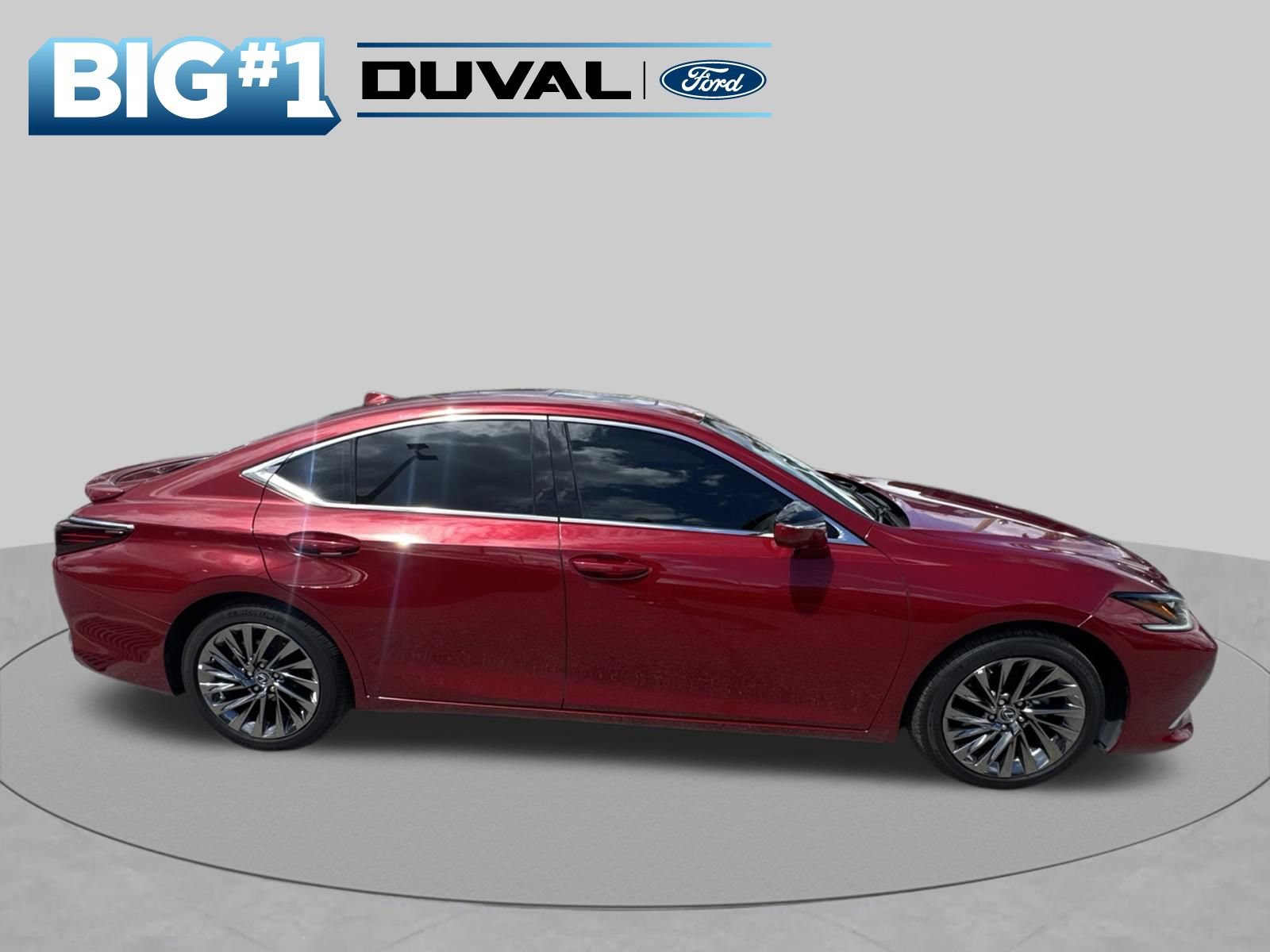 Used 2025 Lexus ES 300h Ultra Luxury w/ Accessory Package (Z1) FWD image 6