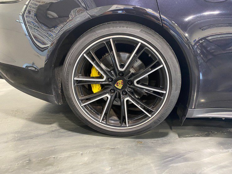 Used 2018 Porsche Panamera 4S AWD/4WD image 9