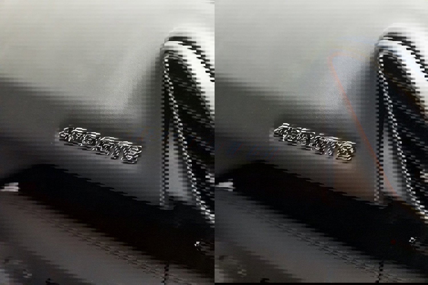 Used 2018 Ferrari 488 GTB image 29