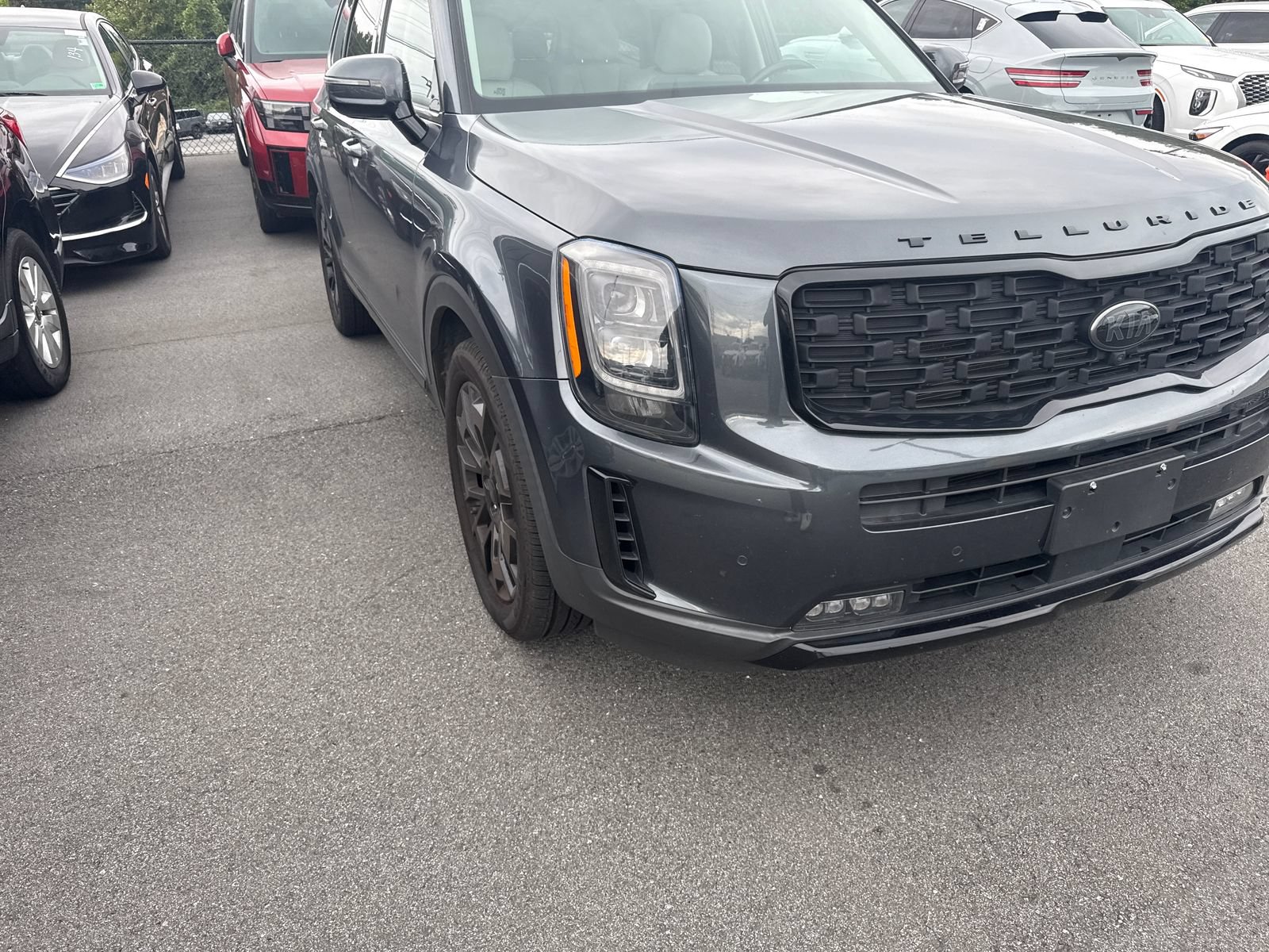 Used 2021 Kia Telluride SX w/ Nightfall Edition Package AWD/4WD image 6