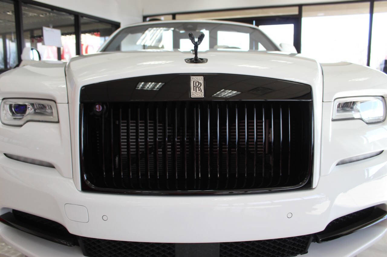 Used 2019 Rolls-Royce Dawn RWD image 10