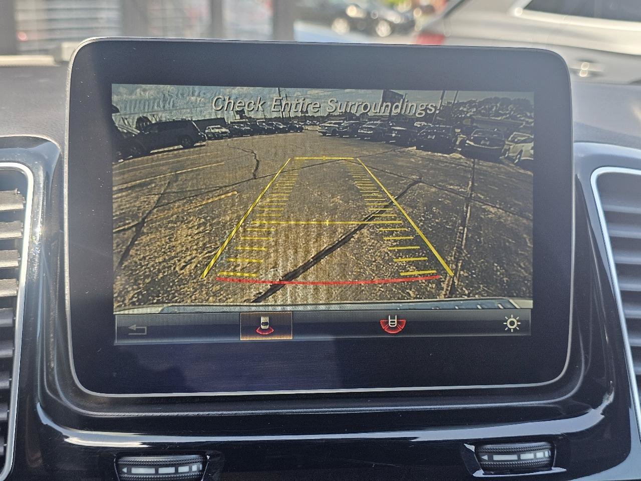 Used 2017 Mercedes-Benz GLE 350 4MATIC image 30