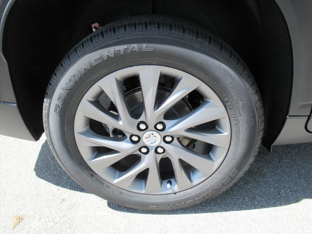 New 2026 Buick Enclave Preferred w/ Power Package image 7