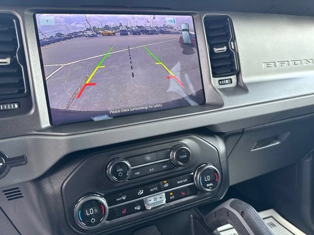 Used 2024 Ford Bronco Big Bend w/ Sasquatch Package AWD/4WD image 14