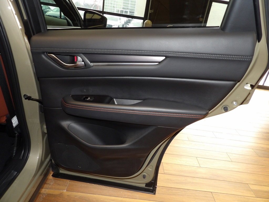 Certified 2024 MAZDA CX-5 Carbon Edition image 16