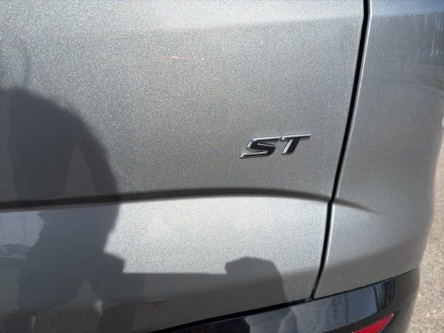 Certified 2024 Buick Enclave Essence w/ Sport Touring Edition FWD image 13