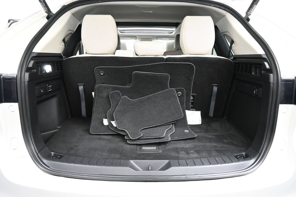 Used 2024 MAZDA CX-90 Plug-In Hybrid w/ Premium Pkg AWD/4WD image 22