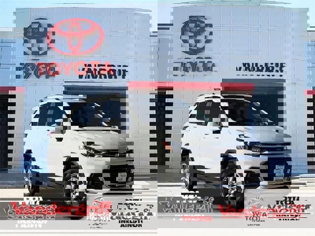 Used 2022 Chevrolet Trax LT w/ LT Convenience Package